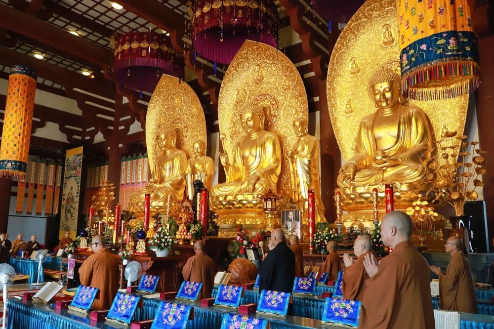 ɮ�˰�ʱ��������Щ�����ϣ�ʵ���ǵߵ�